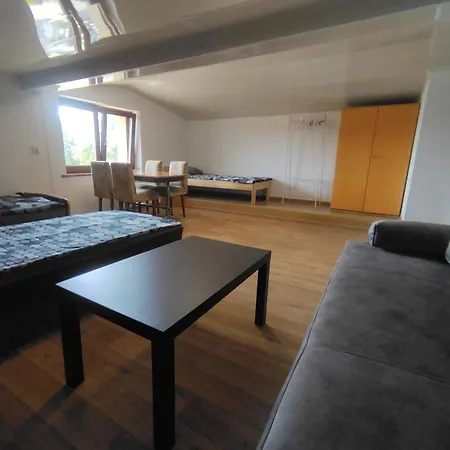 Homestay Sjesta Psary (Lubliniec)